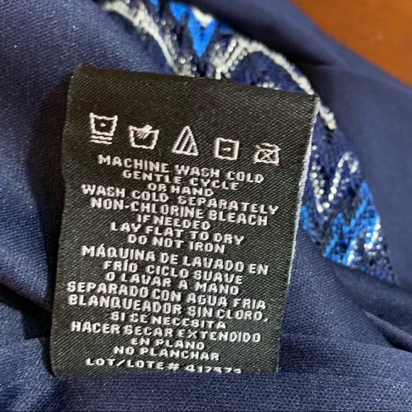 R & M Collection Chevron Dress with Attached Wrap - Picture 8 of 8